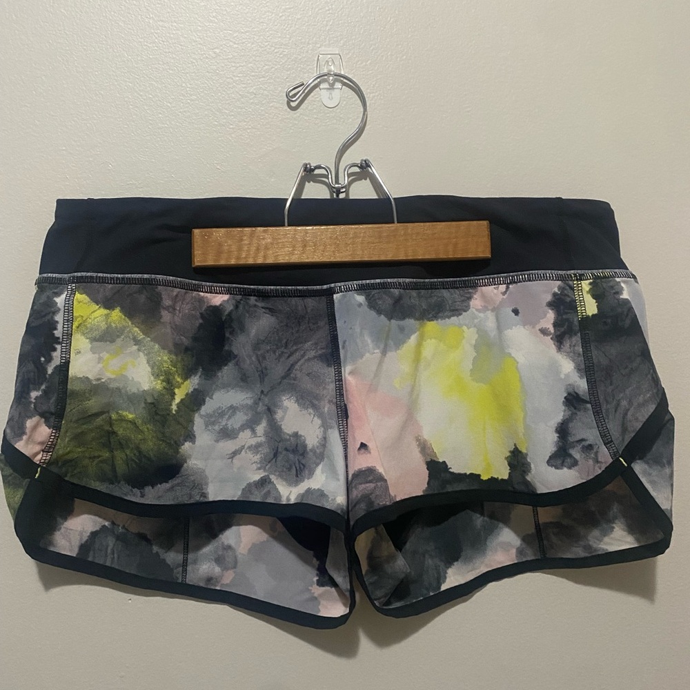 lululemon watercolour speed up shorts